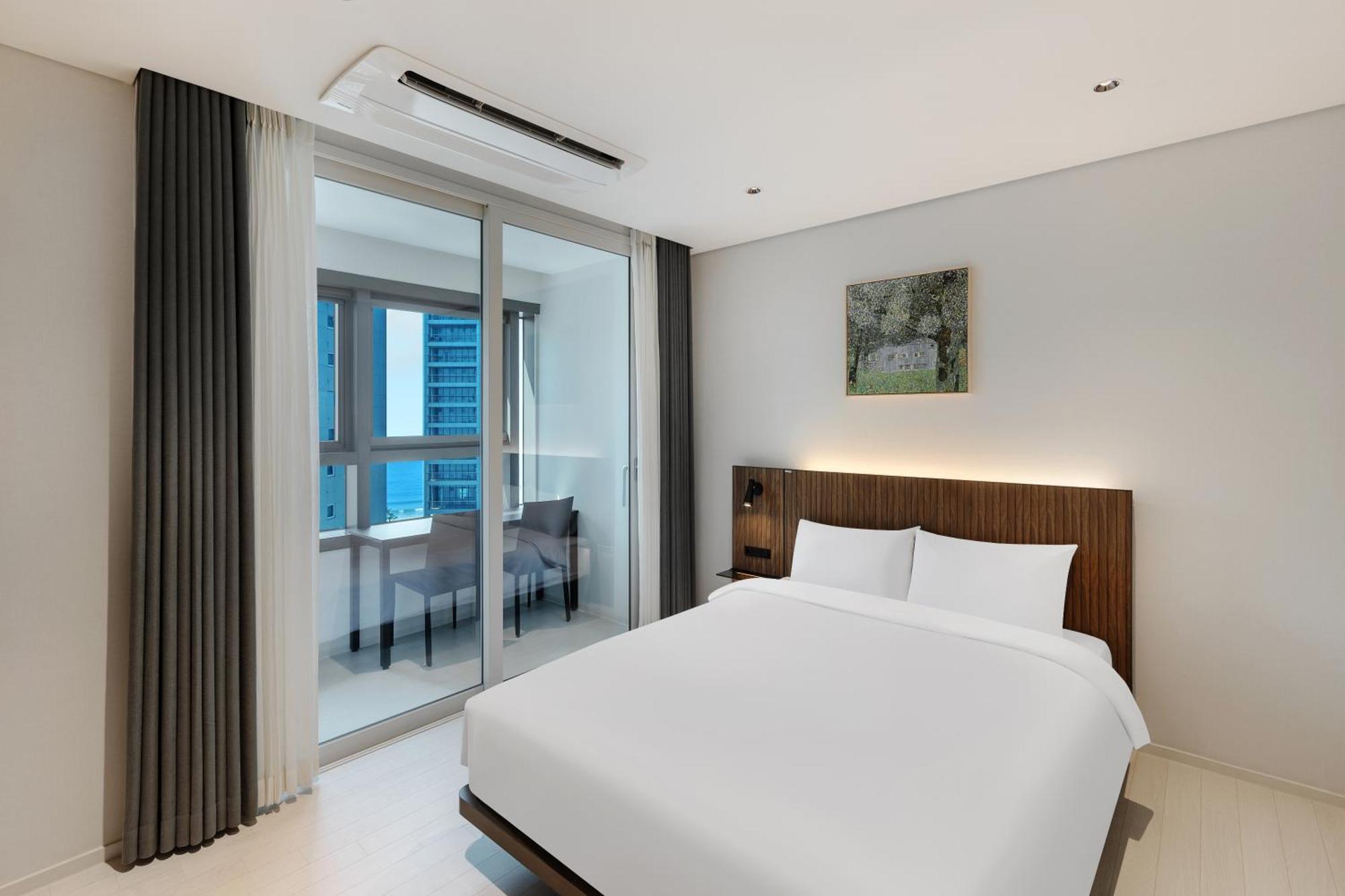 Newcz Haeundae Residence Busan Buitenkant foto