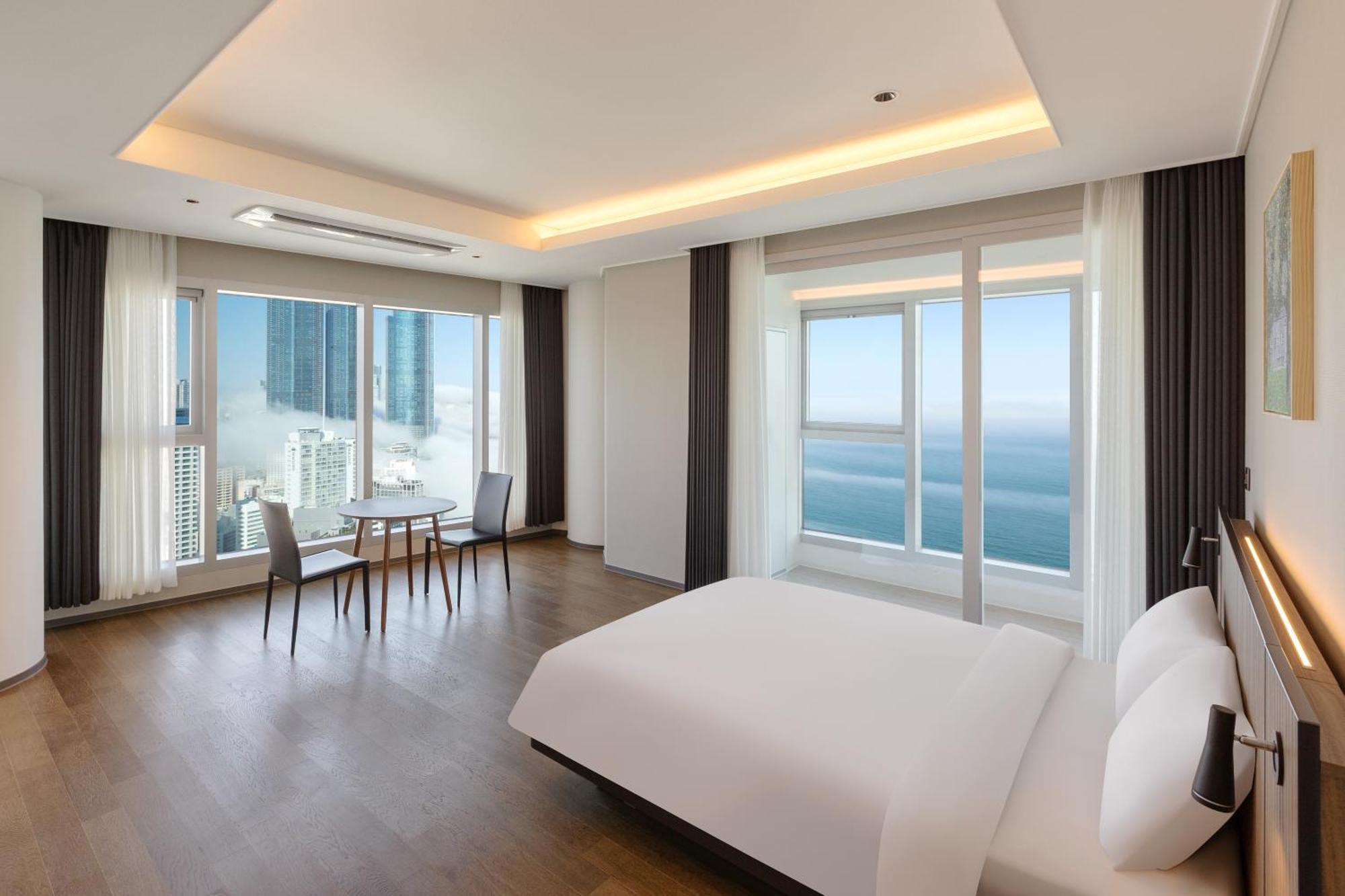 Newcz Haeundae Residence Busan Buitenkant foto