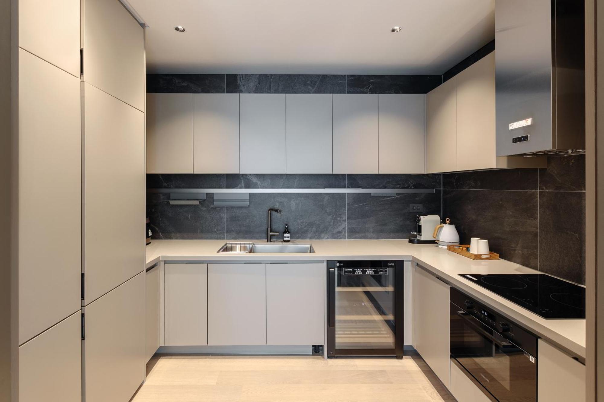 Newcz Haeundae Residence Busan Buitenkant foto