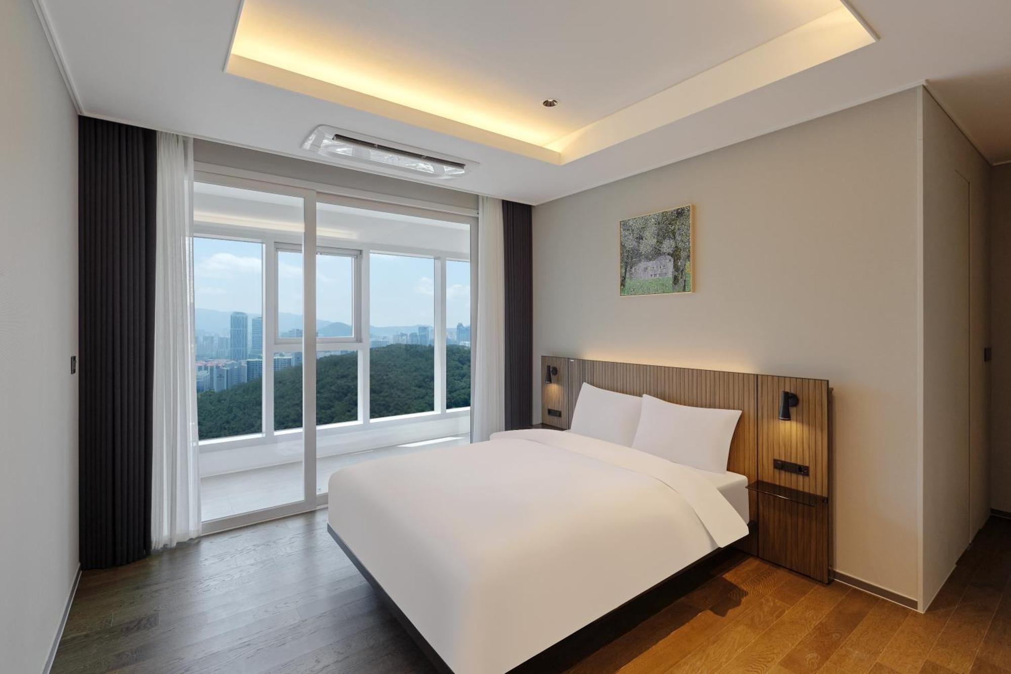 Newcz Haeundae Residence Busan Buitenkant foto